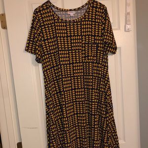 LuLaRoe Carly dress